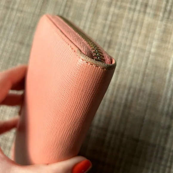 Fendi Vitello Elite Zip-Around Wallet